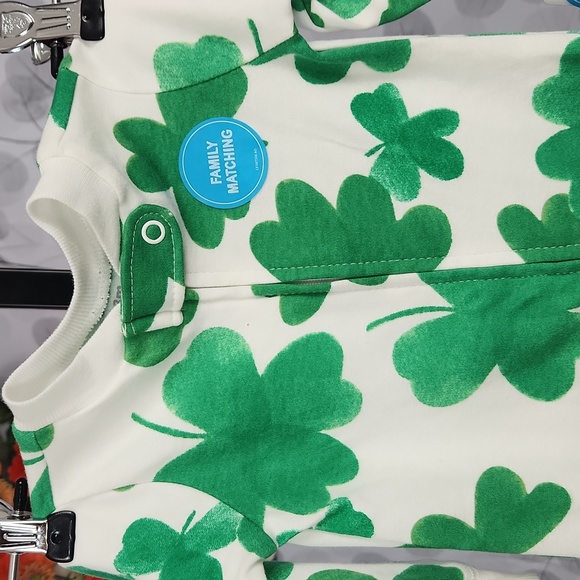 Carter's St. Paddy's Day Footie Onsie - Picture 4 of 9